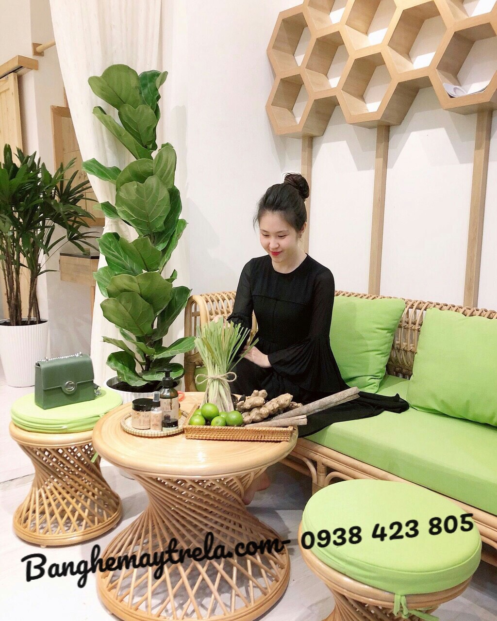 Bàn ghế sofa mây nhỏ gọn hiện đại